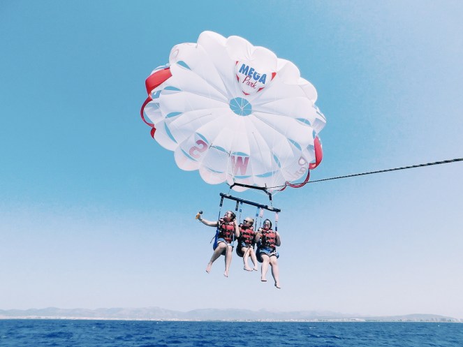 parasailing I
